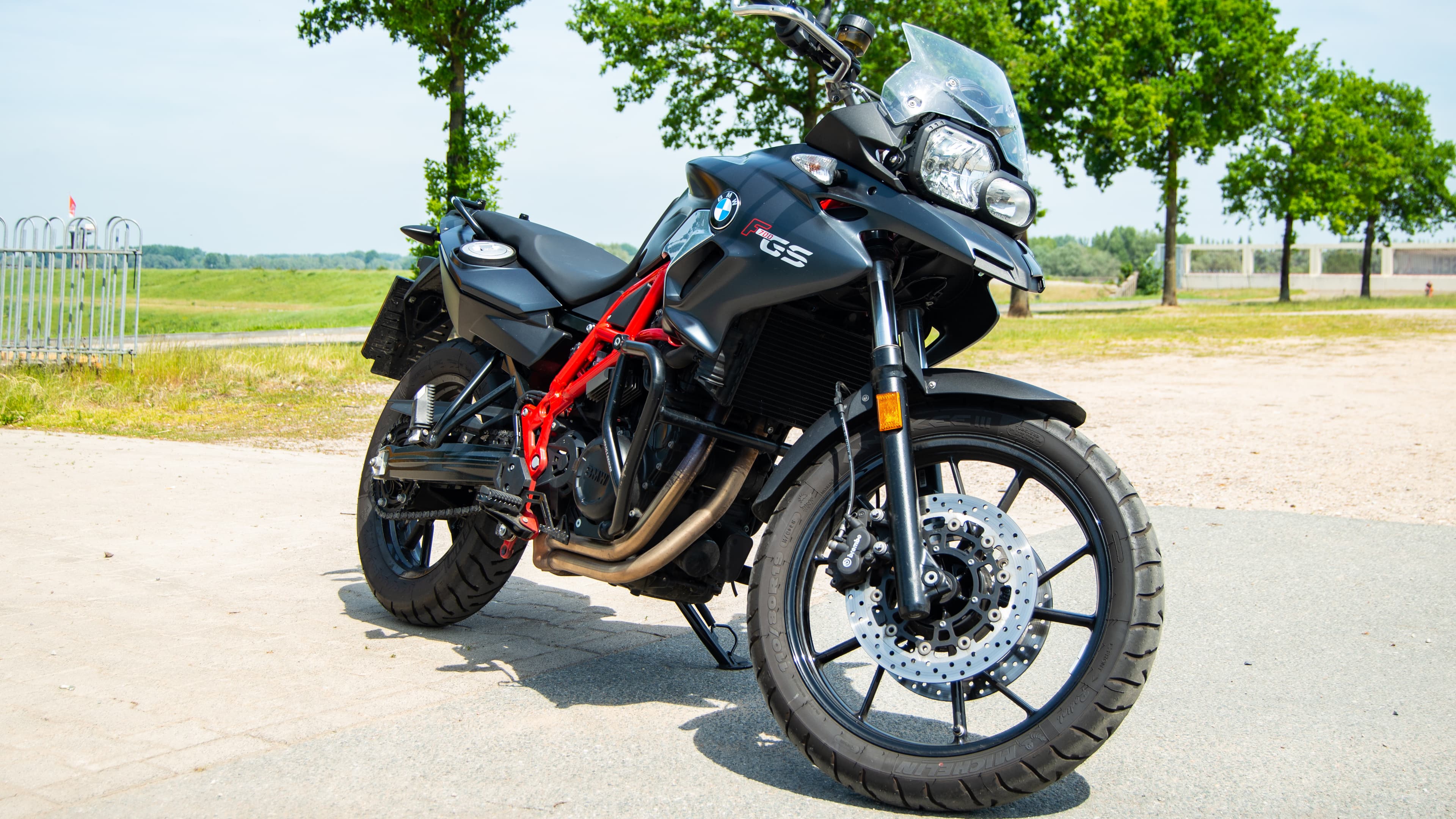 BMW F 700 GS (offen)